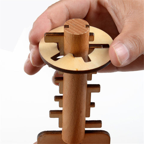 Wooden  Unlock Puzzle Toy